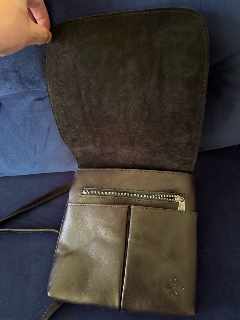Embossed Black Floral Leather Crossbody Bag - Picture 9 of 10